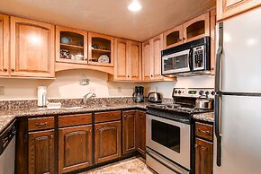 Park Station 139 2 Bedroom Condo by RedAwning