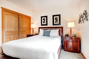 Park Station 139 2 Bedroom Condo by RedAwning