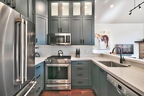 Woodside Haus 3 Bedroom Home by RedAwning