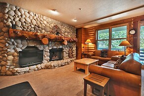 Comstock 203 2 Bedroom Condo by RedAwning