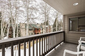 Snow Flower 116 2 Bedroom Condo by RedAwning