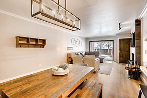 Park Station 213 2 Bedroom Condo by RedAwning