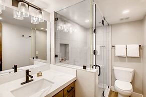 Park Station 213 2 Bedroom Condo by RedAwning