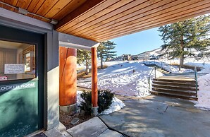 Snow Flower 050 2 Bedroom Condo by RedAwning