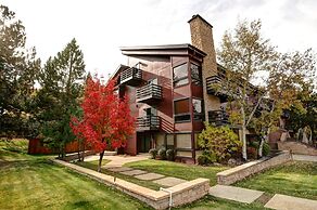 Silver Cliff Village 103 2 Bedroom Condo by RedAwning