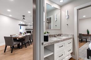 Silver Cliff Village 103 2 Bedroom Condo by RedAwning