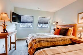 Fashion Coalition 402 2 Bedroom Condo by RedAwning