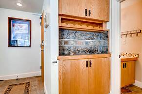 Fashion Coalition 402 2 Bedroom Condo by RedAwning