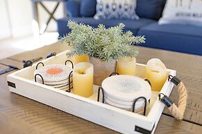 Town Pointe C101 3 Bedroom Condo by RedAwning