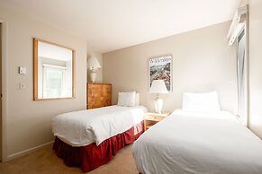 Snow Flower 159 2 Bedroom Condo by RedAwning