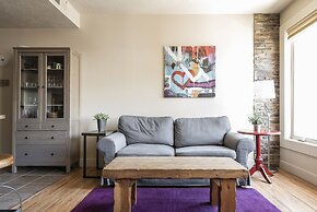 Galleria 308 1 Bedroom Condo by RedAwning