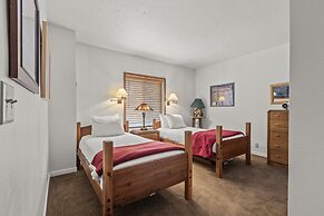 Park Station 121 2 Bedroom Condo by RedAwning