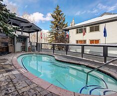 Snow Flower 147 2 Bedroom Condo by RedAwning