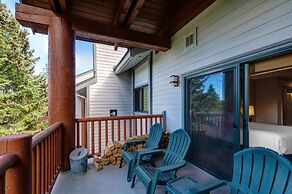 Snow Flower 028 3 Bedroom Condo by RedAwning