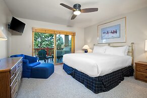 Snow Flower 028 3 Bedroom Condo by RedAwning