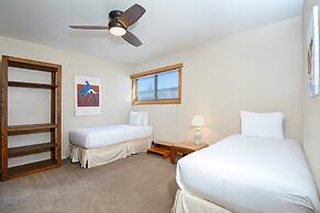 Snow Flower 028 3 Bedroom Condo by RedAwning