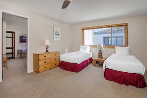 Snow Flower 028 3 Bedroom Condo by RedAwning