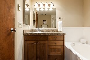 Snow Flower 039-studio+loft 1 Bedroom Condo by RedAwning