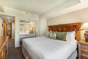 Park Station 236-1 1 Bedroom Condo by RedAwning