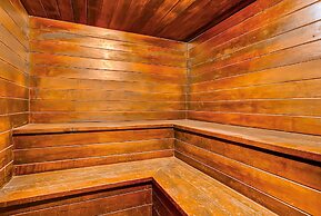 Park Station 236-1 1 Bedroom Condo by RedAwning