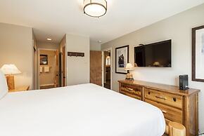 Snow Flower 032 2 Bedroom Condo by RedAwning