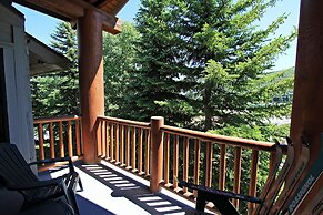 Snow Flower 032 2 Bedroom Condo by RedAwning