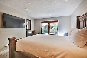 Canyon Crossing 23 3 Bedroom Townhouse by RedAwning