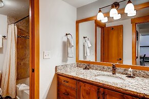 Park Station 134 2 Bedroom Condo by RedAwning