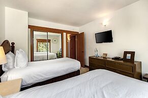 Park Station 134 2 Bedroom Condo by RedAwning