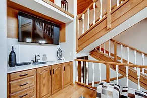 Motherlode 3 3 Bedroom Townhouse by RedAwning