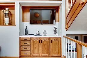 Motherlode 3 3 Bedroom Townhouse by RedAwning