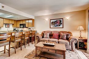 Powder Pointe 201a 1 Bedroom Condo by RedAwning