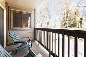 Snow Flower 107 2 Bedroom Condo by RedAwning
