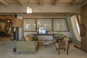 Asmara Urban Resort & Lifestyle Village Powered by ASTON