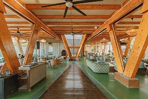 Asmara Urban Resort & Lifestyle Village Powered by ASTON