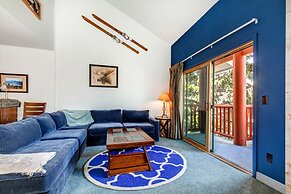 Snow Flower 030 3 Bedroom Condo by RedAwning