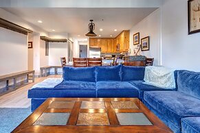 Snow Flower 030 3 Bedroom Condo by RedAwning