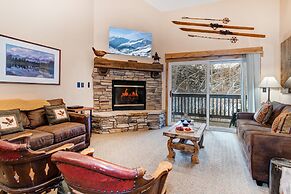 Snow Flower 156 2 Bedroom Condo by RedAwning