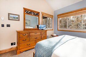 Snow Flower 156 2 Bedroom Condo by RedAwning