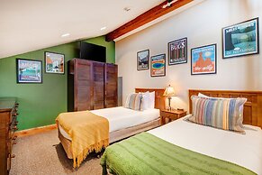 Snow Flower 156 2 Bedroom Condo by RedAwning