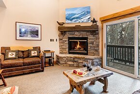 Snow Flower 156 2 Bedroom Condo by RedAwning