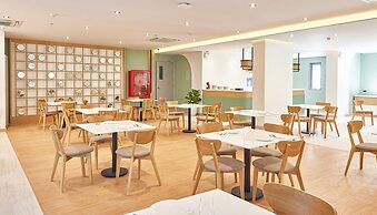 Pure Eleven Hotel Bangkok