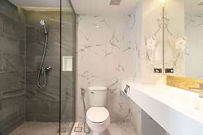 Pure Eleven Hotel Bangkok