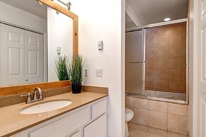 Suncreek A-7 2 Bedroom Condo by RedAwning