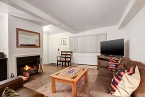 Suncreek A-7 2 Bedroom Condo by RedAwning