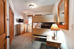 Town Pointe A104 3 Bedroom Condo by Redawning