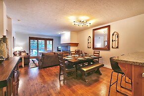 Town Pointe A104 3 Bedroom Condo by Redawning