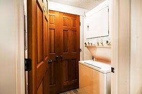 Town Pointe A104 3 Bedroom Condo by Redawning