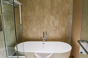 Marianna Resort & Convention Tuktuk Samosir