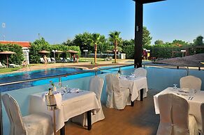 AFANDOU BAY SUITES HOTEL